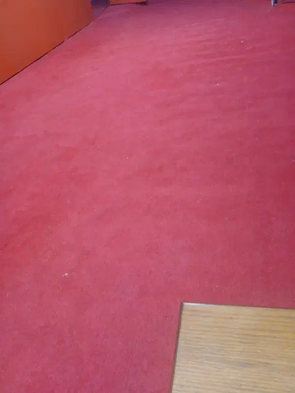 هم خانه در منطقه شرق