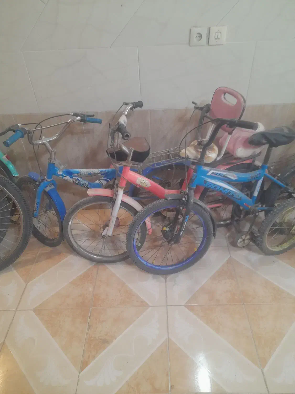 دوچرخه دست دوم|دوچرخه، اسکیت، اسکوتر|شهرضا, |دیوار