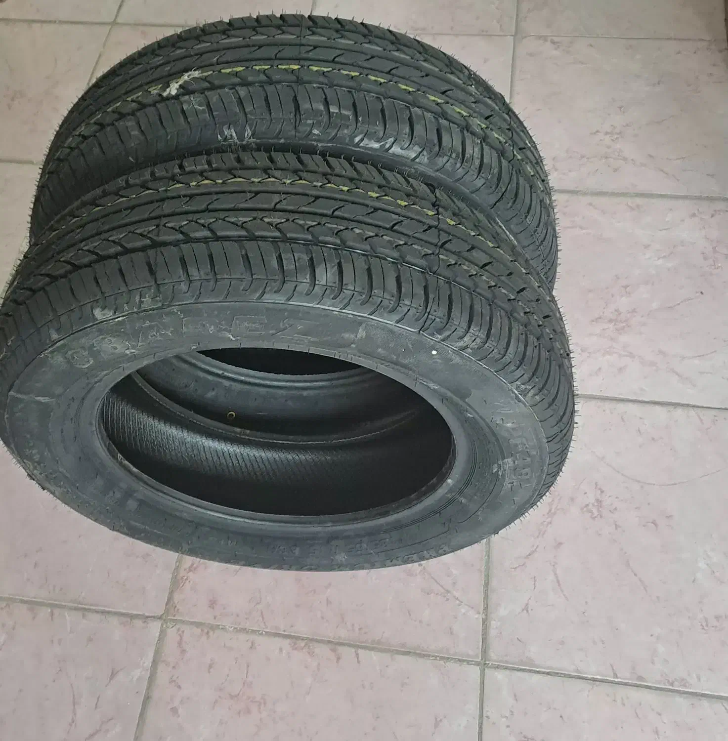 فروش لاستیک بارز ۱۵*۶۵*۱۸۵|قطعات یدکی و لوازم جانبی|ابهر, |دیوار