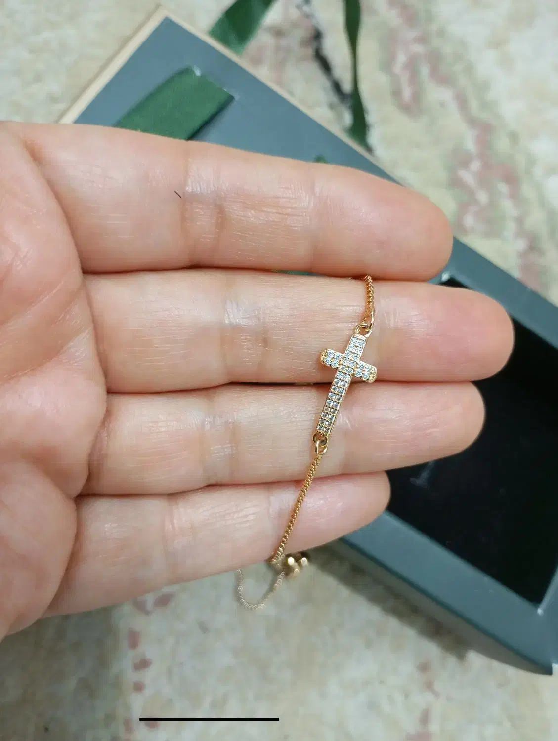 دستبند|بدلیجات|قم, مسجد امام حسن|دیوار