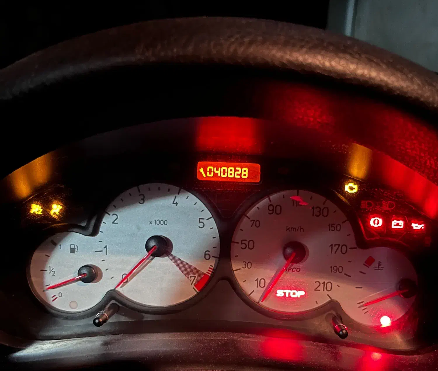 ۲۰۶ تیپ دو مدل ۱۴۰۰|خودرو سواری و وانت|لاهیجان, کوی خزر|دیوار