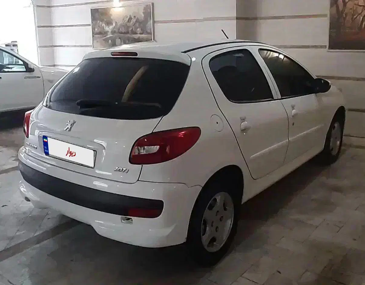 ۲۰۷ اتومات سقف فلز فول آپشن در حد صفر|خودرو سواری و وانت|رشت, لاکانی|دیوار