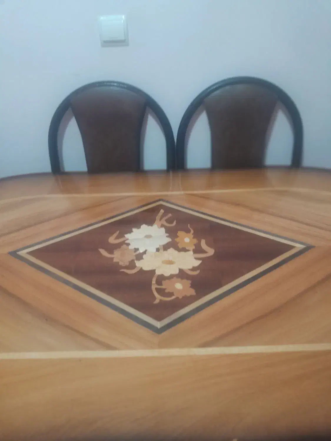 میز غذا خوری ۶ نفره|میز و صندلی غذاخوری|اردبیل, |دیوار