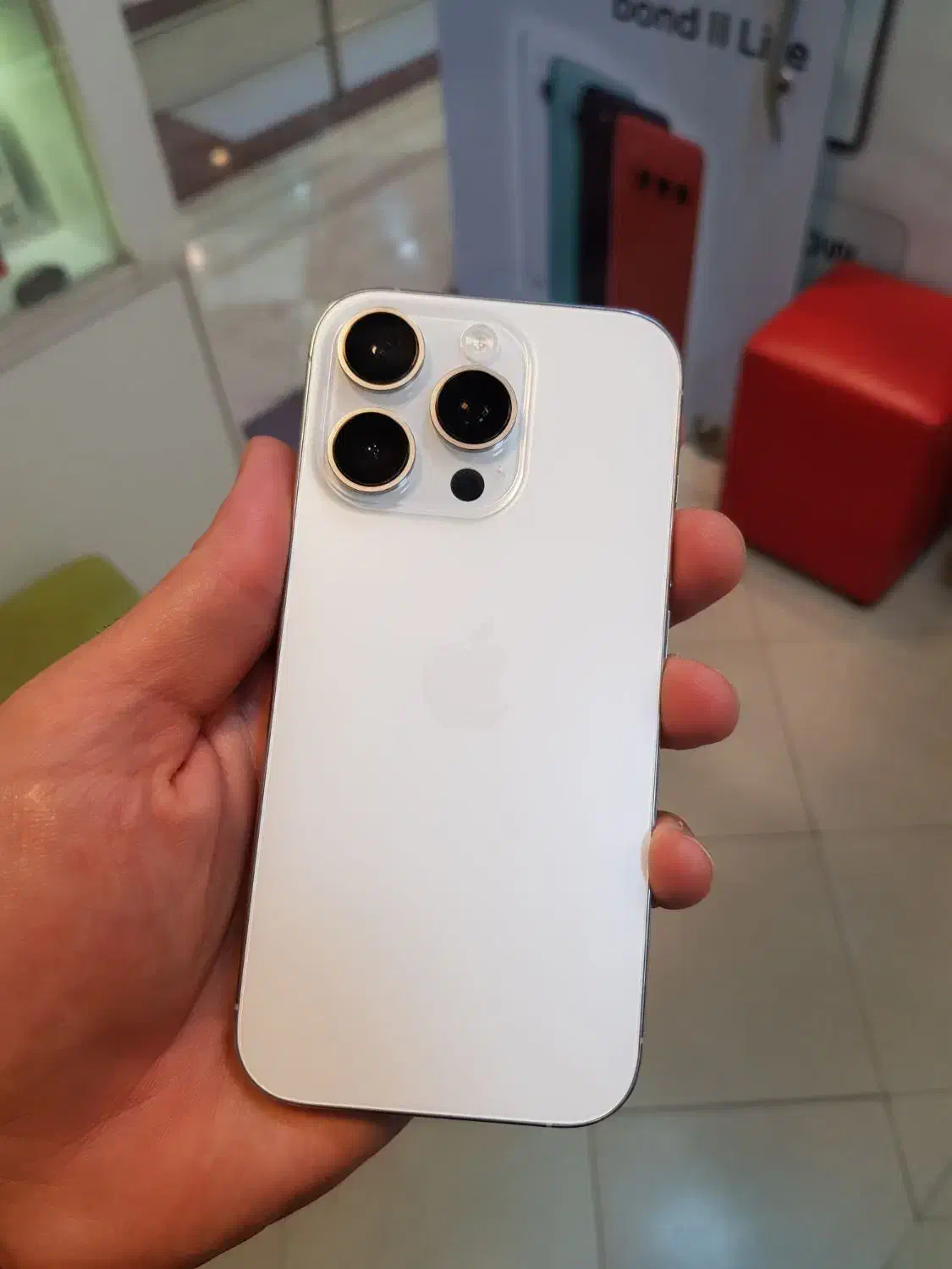 آیفون 16پرو 256 سفید|موبایل|مشهد, ده دی|دیوار