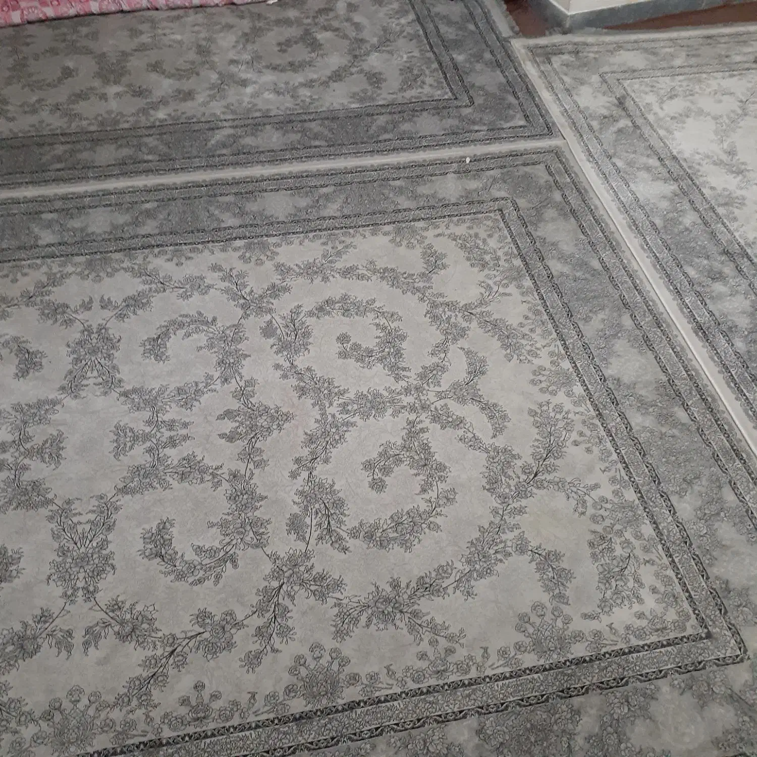 ۳تخته فرش ۶متری ۱۲۰۰شانه تراکم ۳۶۰۰|فرش|محمدشهر, علی آباد گونه|دیوار