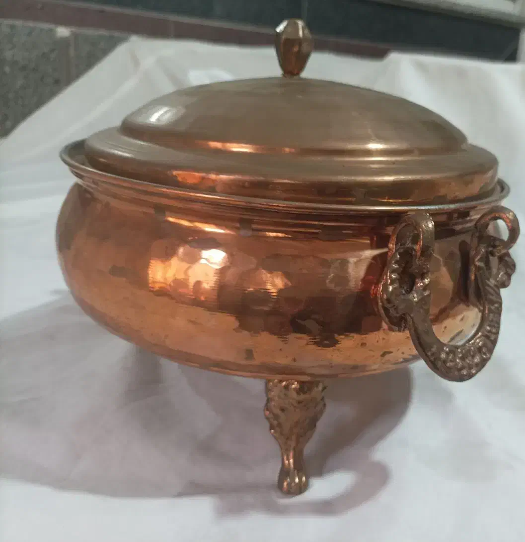 ظروف مسی|ظروف پخت‌وپز|حاجیلار, |دیوار