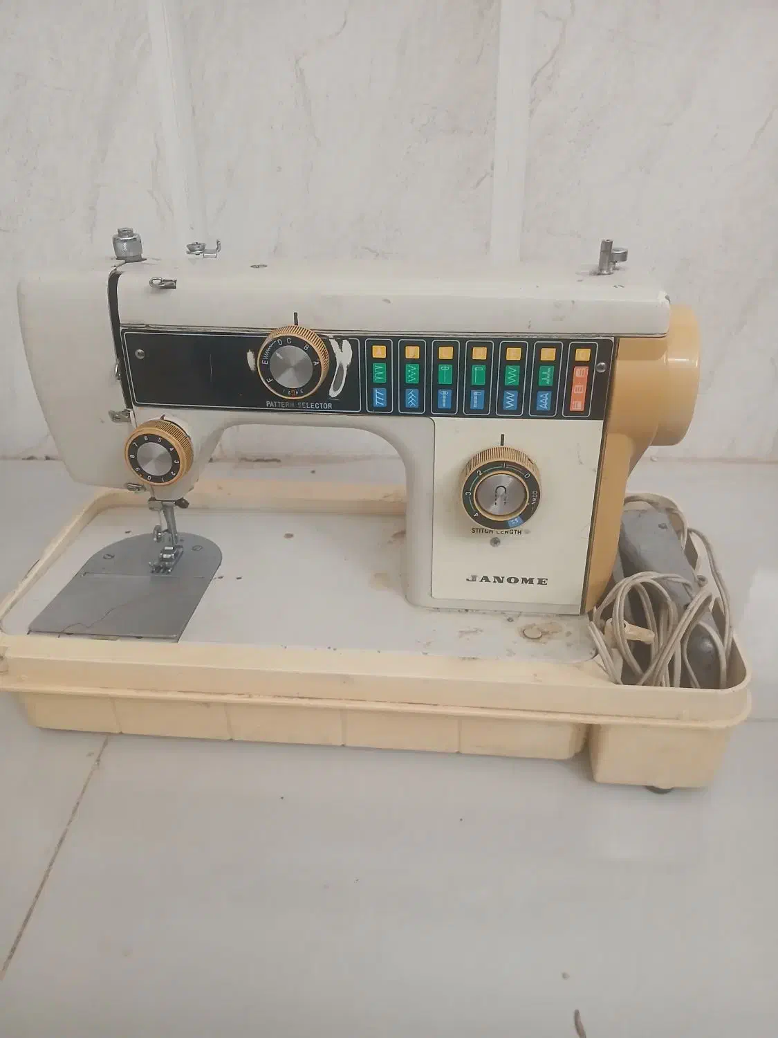 چرخ خیاطی ژانومه|چرخ خیاطی و ریسندگی|سبزوار, مدرس|دیوار