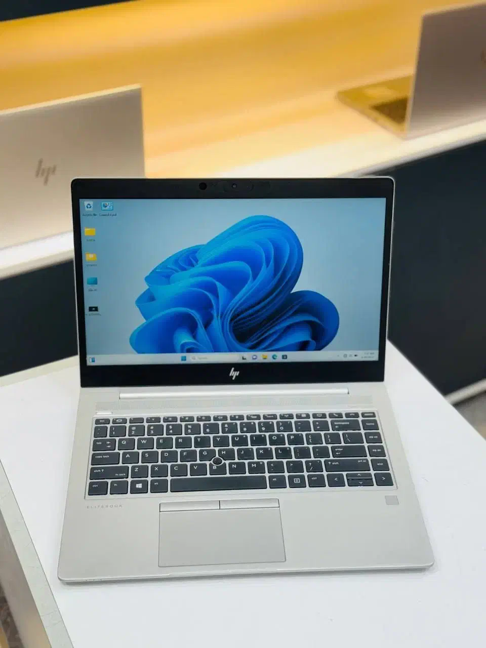 لپ تاب گرافیک دار Hp|رایانه همراه|تهران, فلسطین (میدان انقلاب)|دیوار