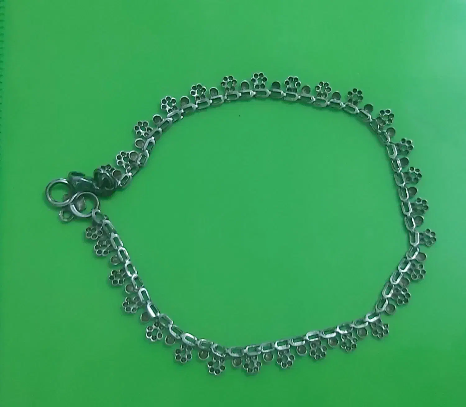 دست بند  نقره|کلکسیون اشیاء عتیقه|لنگرود, |دیوار