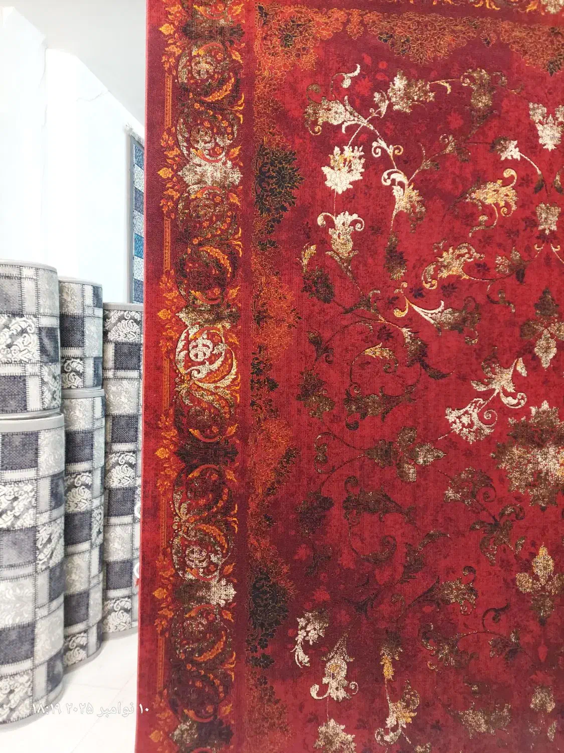 فرش قرمز لاکی پتینه کهنه نما کد ستاره|فرش|مشهد, توس (بلوار توس)|دیوار