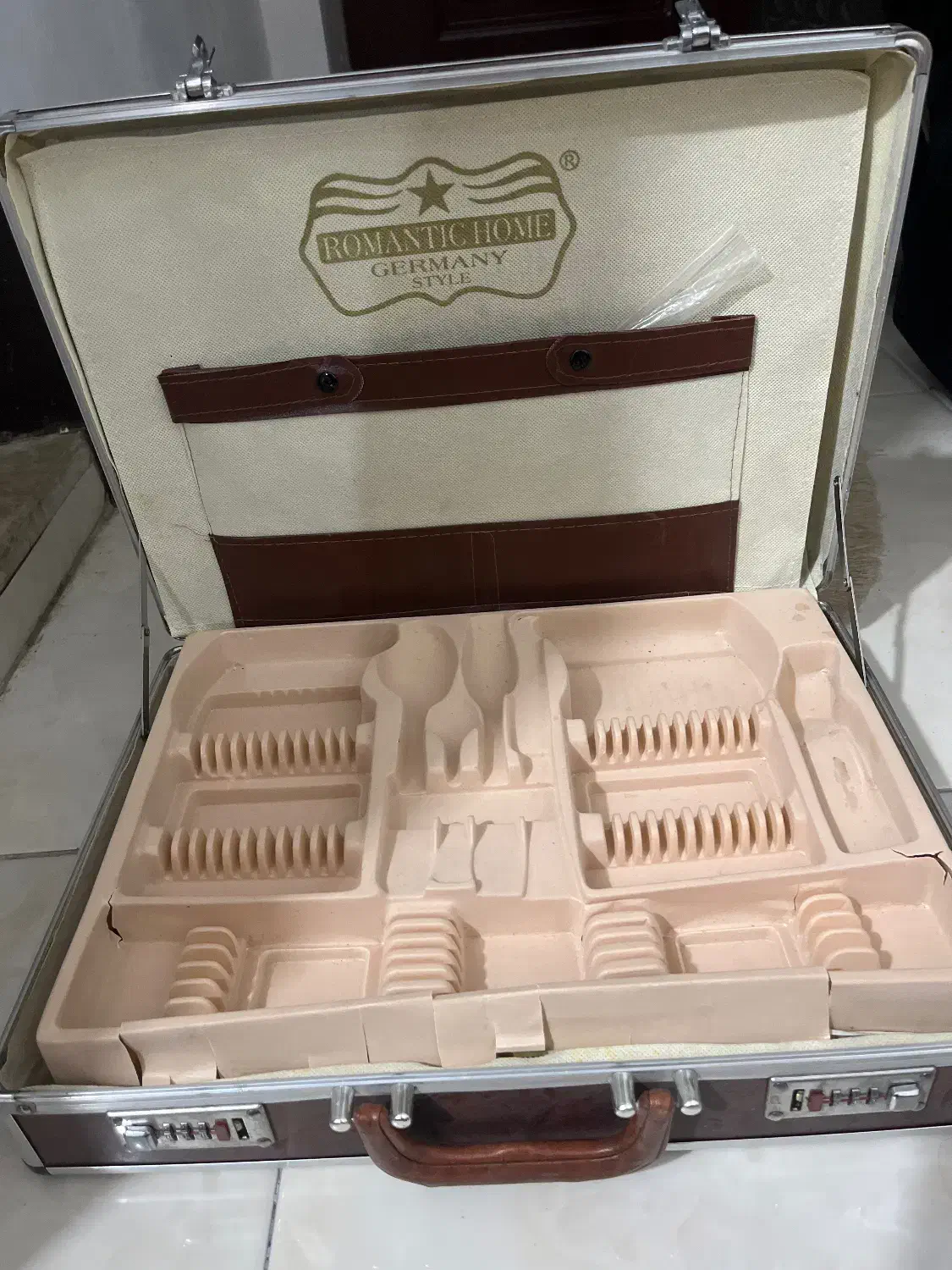 کنسول قاشق چنگال|ظروف سرو و پذیرایی|کرج, حصارک بالا|دیوار