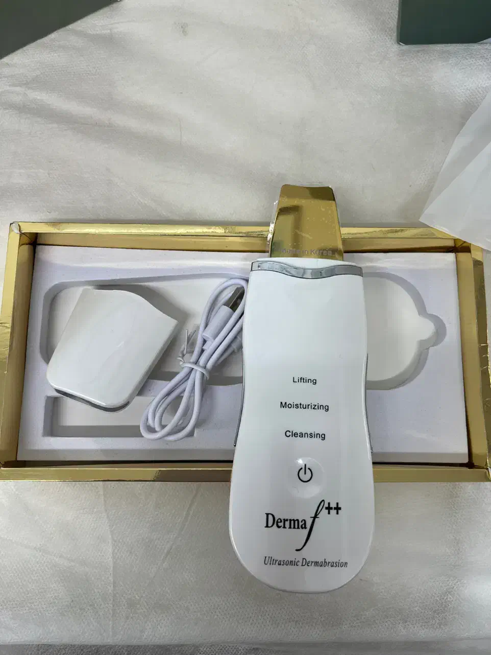 مراقبت پوست|آرایشگاه و سالنهای زیبایی|تهران, نیروی دریایی|دیوار