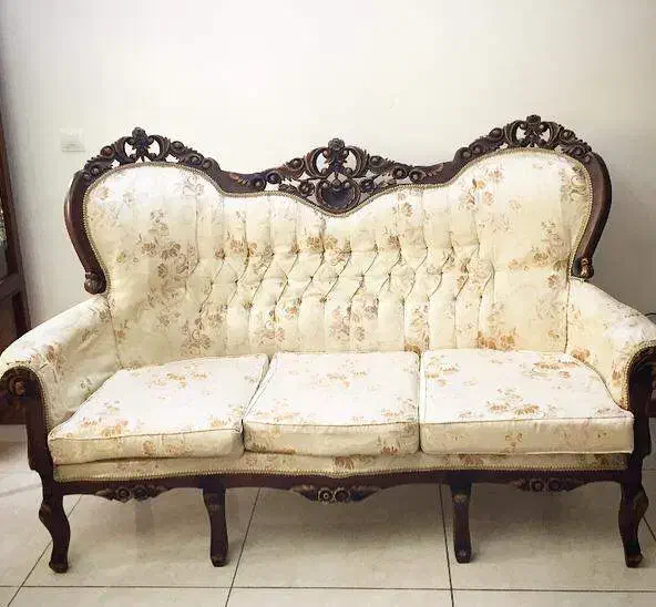 مبلمان ۹نفره تمام چوب روکش پارچه ساتن|مبلمان خانگی و میز عسلی|شیراز, ریشمک|دیوار