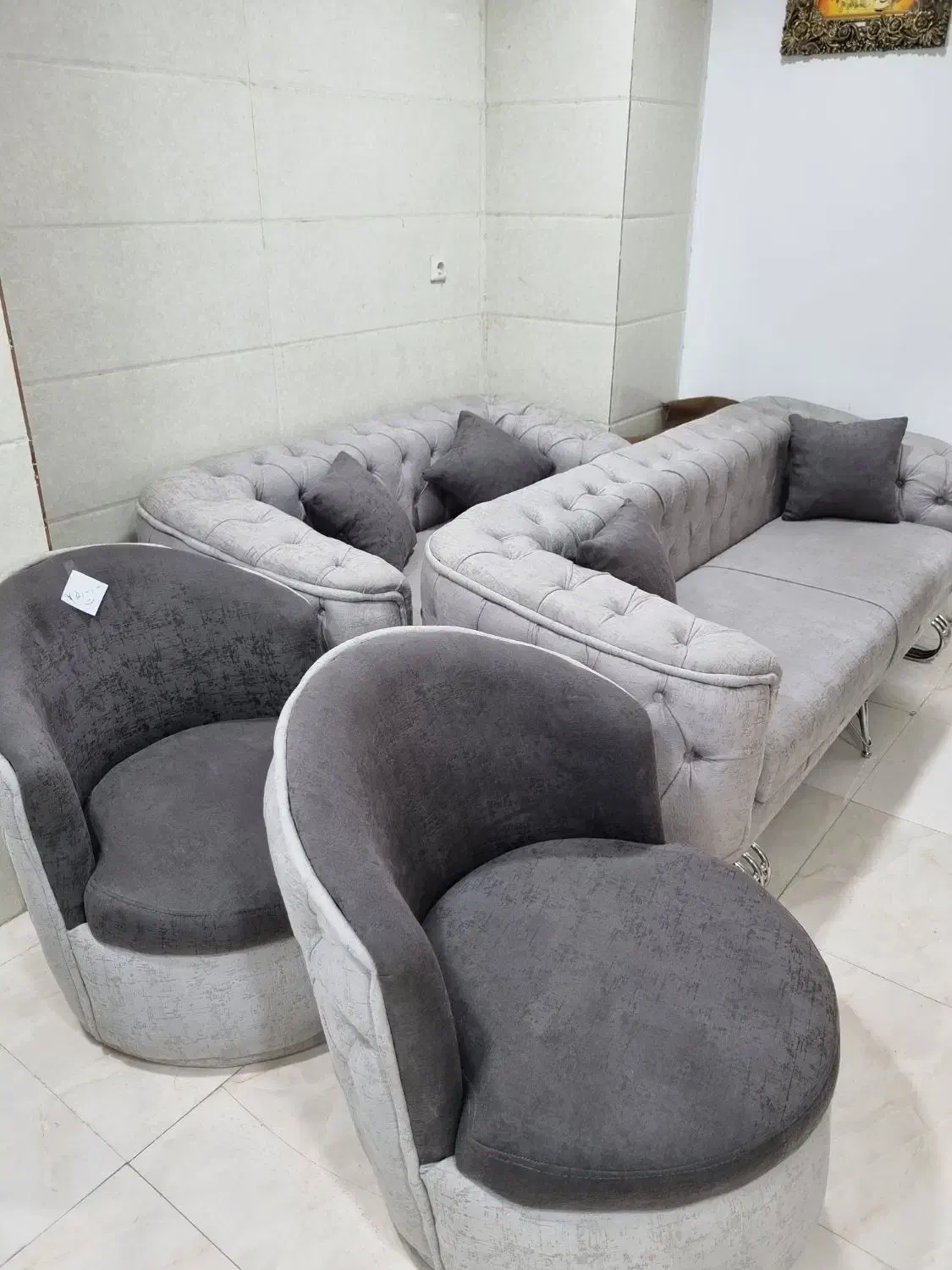 حراج ۴سرویس مبل زیر قیمت تولید|مبلمان خانگی و میز عسلی|دوگنبدان, |دیوار