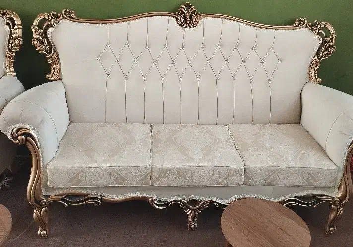 مبل سلطنتی نو|مبلمان خانگی و میز عسلی|شهرکرد, |دیوار