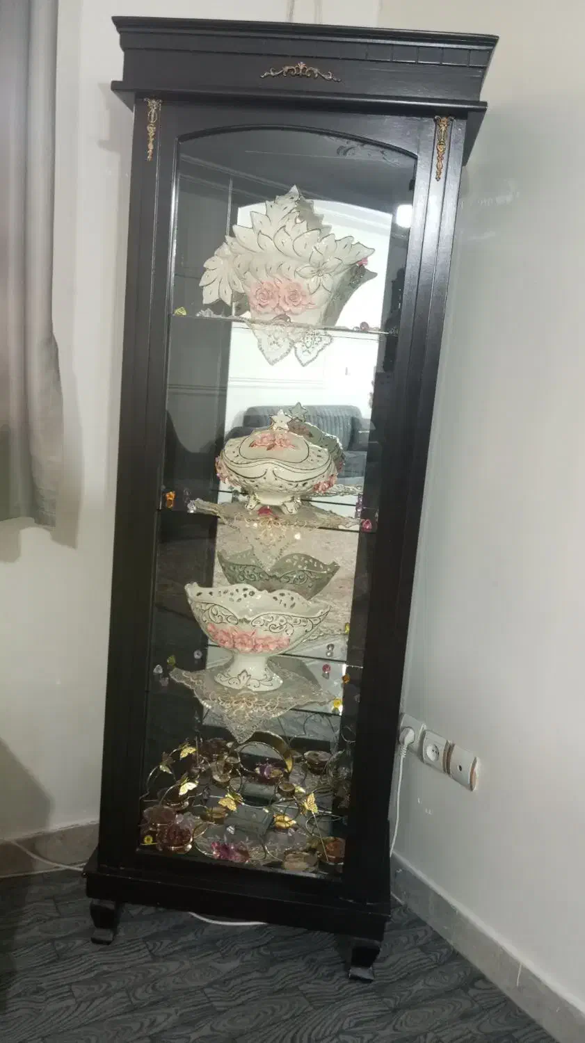 بوفه در حد نو|بوفه، ویترین، کنسول|نهاوند, |دیوار