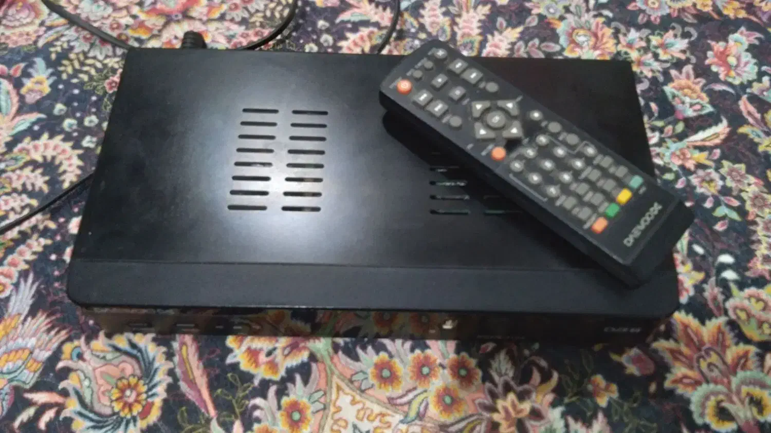 یک عدد دیجیتال و باند در حد نو|پخش‌کننده DVD و ویدیو|رشت, فلسطین|دیوار