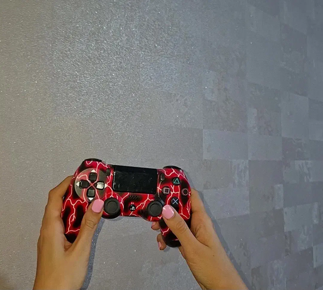 دسته پی اس ۴ (ps4)|کنسول، بازی ویدئویی و آنلاین|شهریار, شهرک شاهد|دیوار