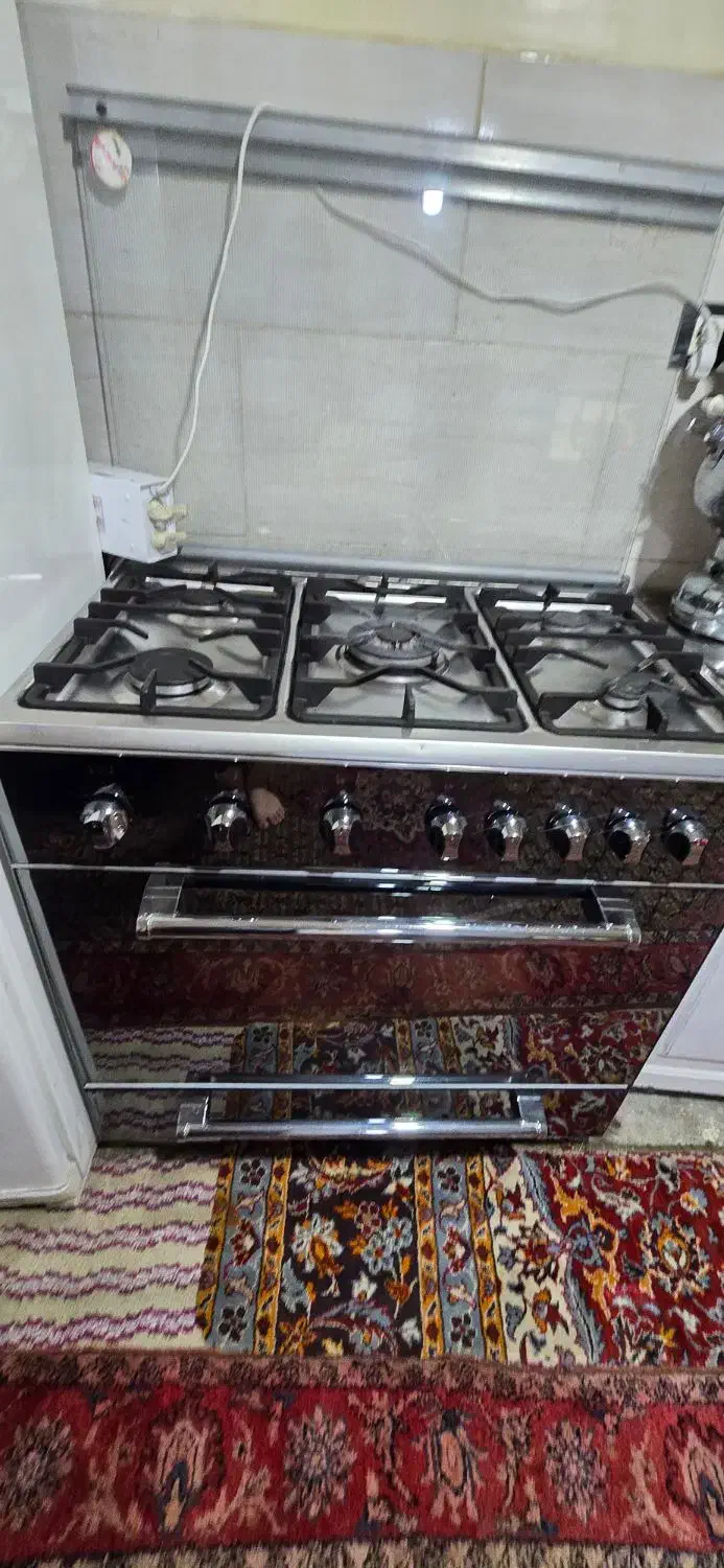 گاز فر برند ملوران|اجاق گاز و لوازم برقی پخت‌وپز|قلقل رود, |دیوار