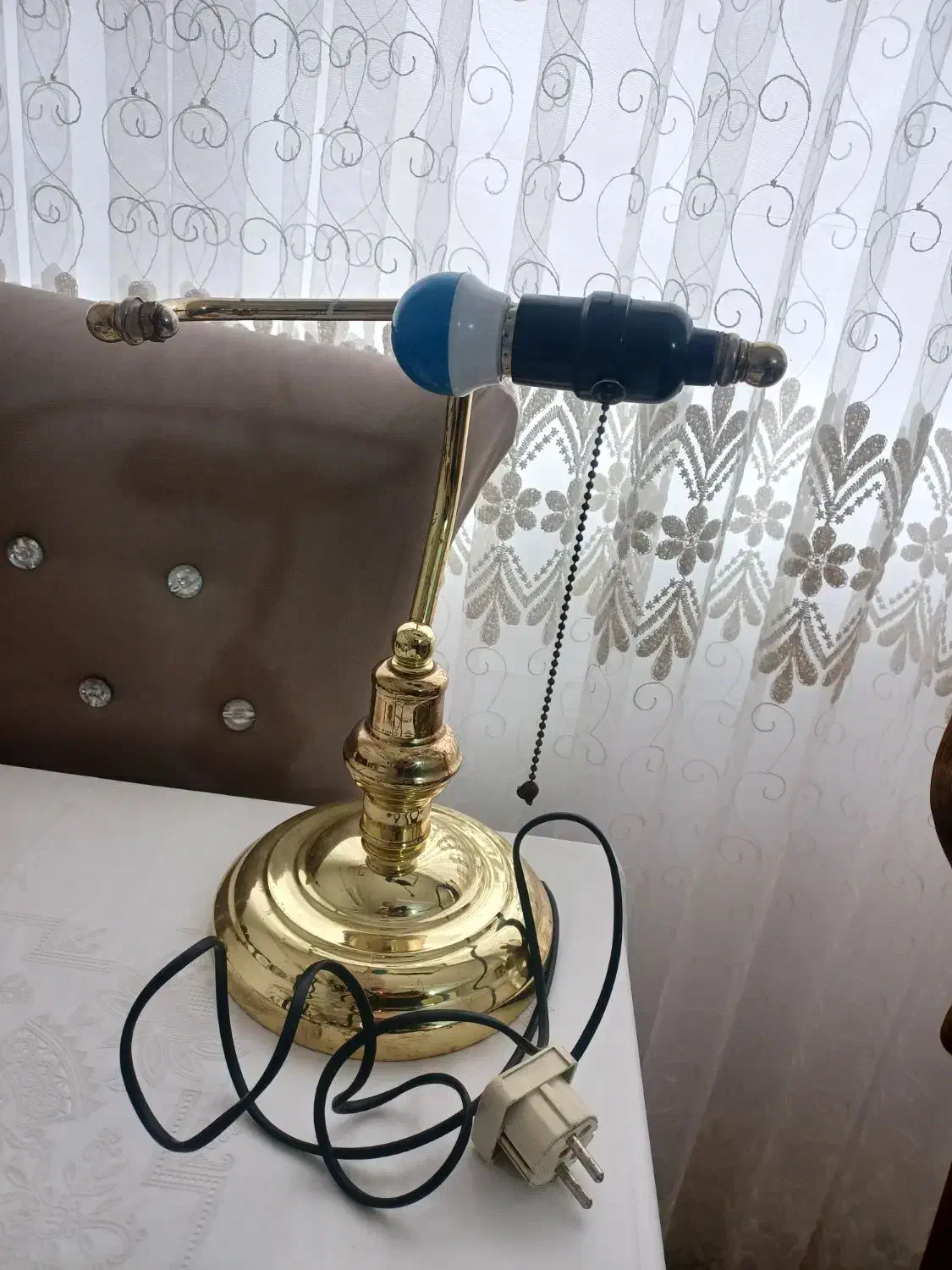 چراغ خواب قدیمی عتیقه خارجی مخصوص سلطنتی در حد نو|کلکسیون اشیاء عتیقه|ارومیه, |دیوار