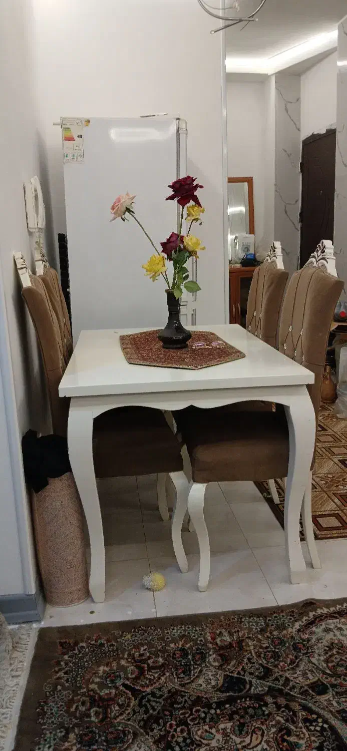 فروش فوری نهارخوری ۴نفره|میز و صندلی غذاخوری|شیراز, ارم|دیوار