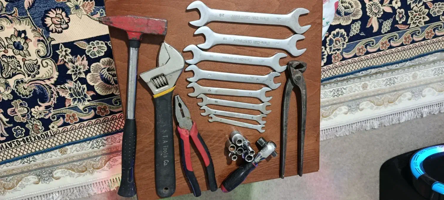 ابزالات|ابزارآلات|هشتگرد, شهرک ایران خودرو|دیوار