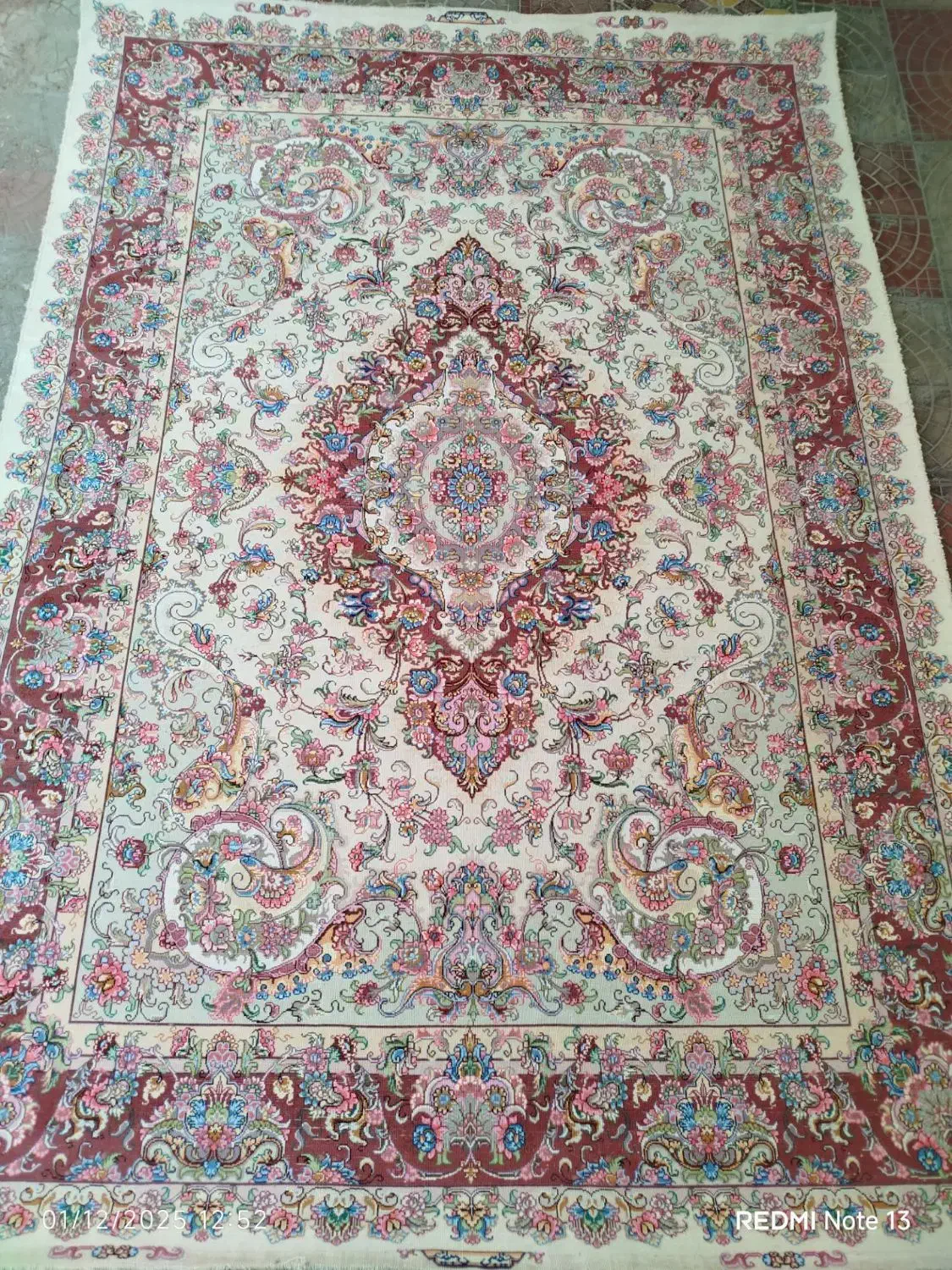 فرش|فرش|عجب شیر, |دیوار