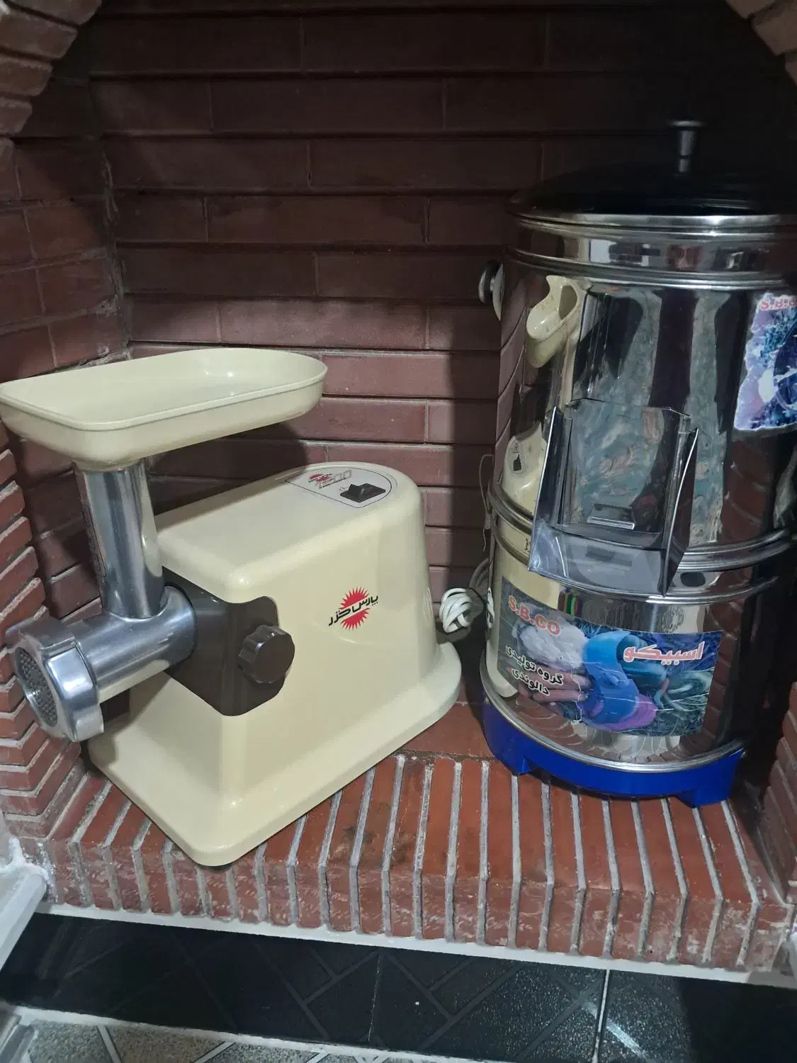 چرخ گوشت پارس خزر|سایر لوازم برقی|مرودشت, تخت جمشید|دیوار