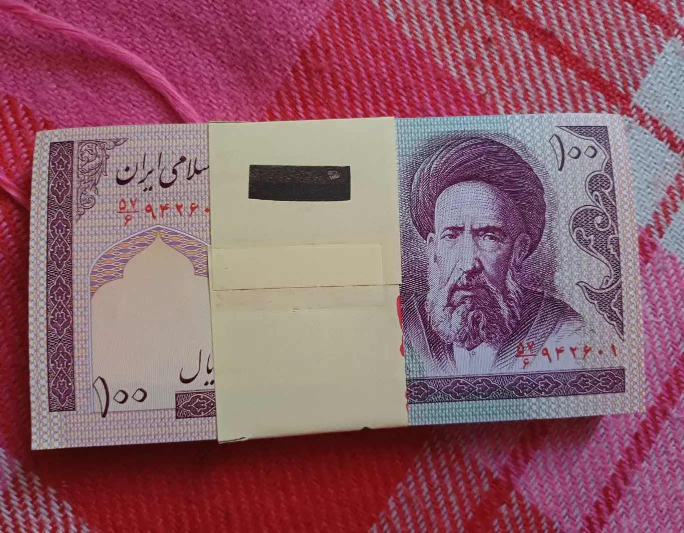 پول نو ۱۰۰ریالی قدیم مدرسی|کلکسیون سکه، تمبر، اسکناس|یزد, |دیوار