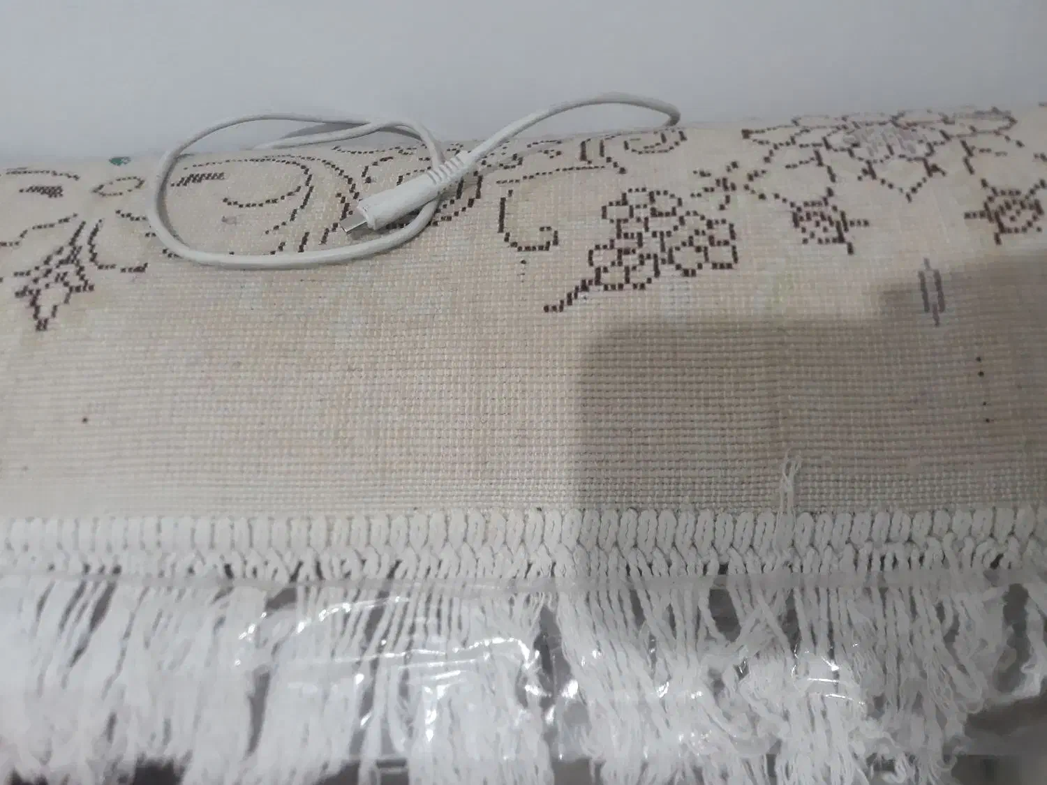 فرش ۹متری|فرش|پرند, فاز ۴|دیوار