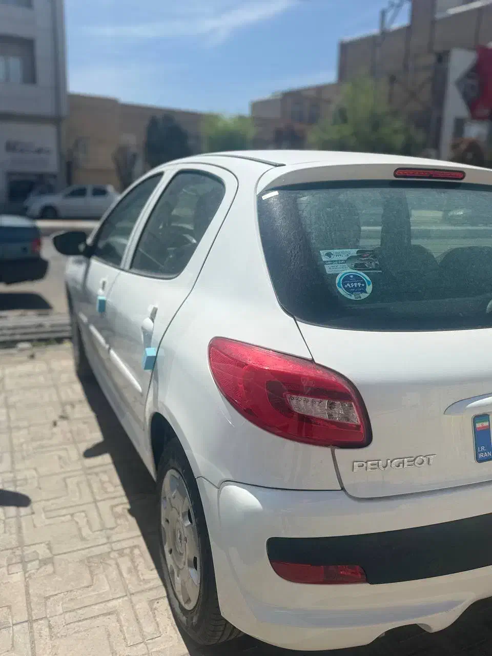 ۲۰۷ تیوتری صفر ۱۴۰۴ سفید|خودرو سواری و وانت|سیرجان, |دیوار