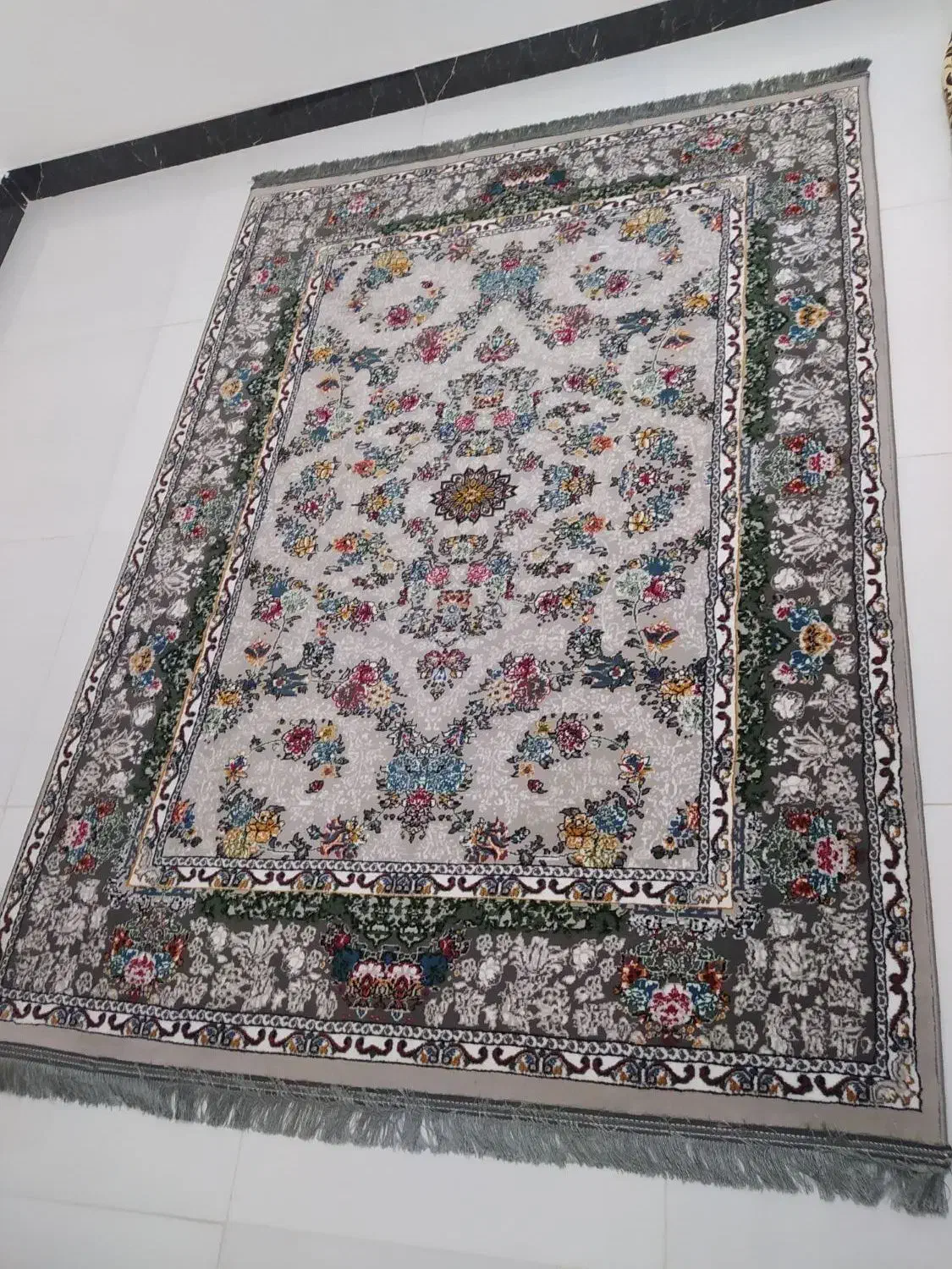 فرش|فرش|رشت, گیل|دیوار