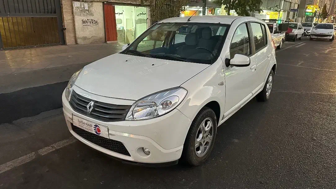 ساندرو 1396 اتوماتیک|خودرو سواری و وانت|تهران, اکباتان|دیوار