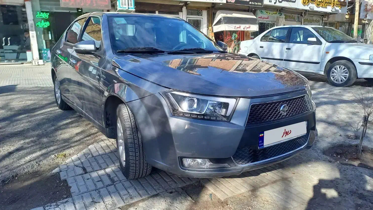 دنا پلاس دنده ای مدل ۹۹|خودرو سواری و وانت|کرمانشاه, |دیوار