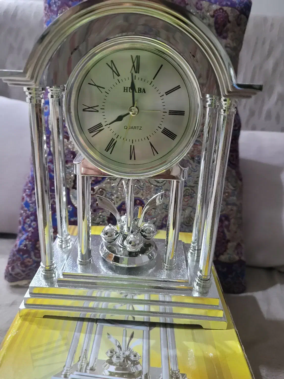 ساعت|ساعت دیواری و تزئینی|اصفهان, چشمه باقرخان|دیوار