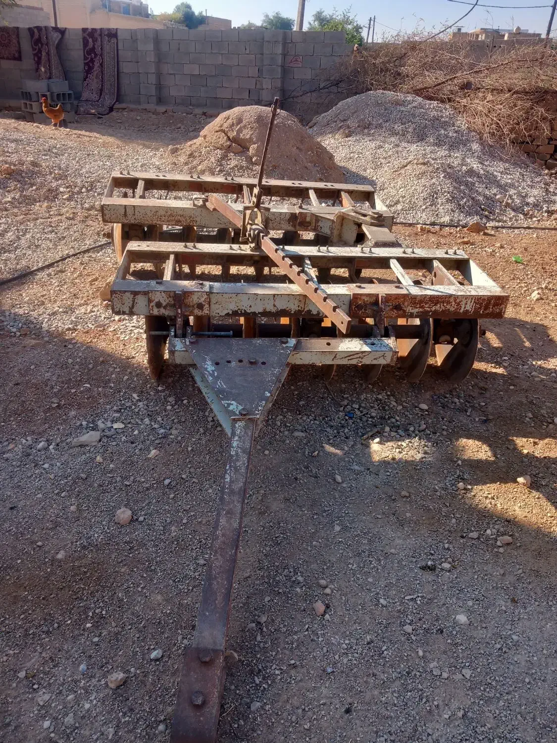 دیکس اسراییلی|ماشین‌آلات صنعتی|گتوند, |دیوار