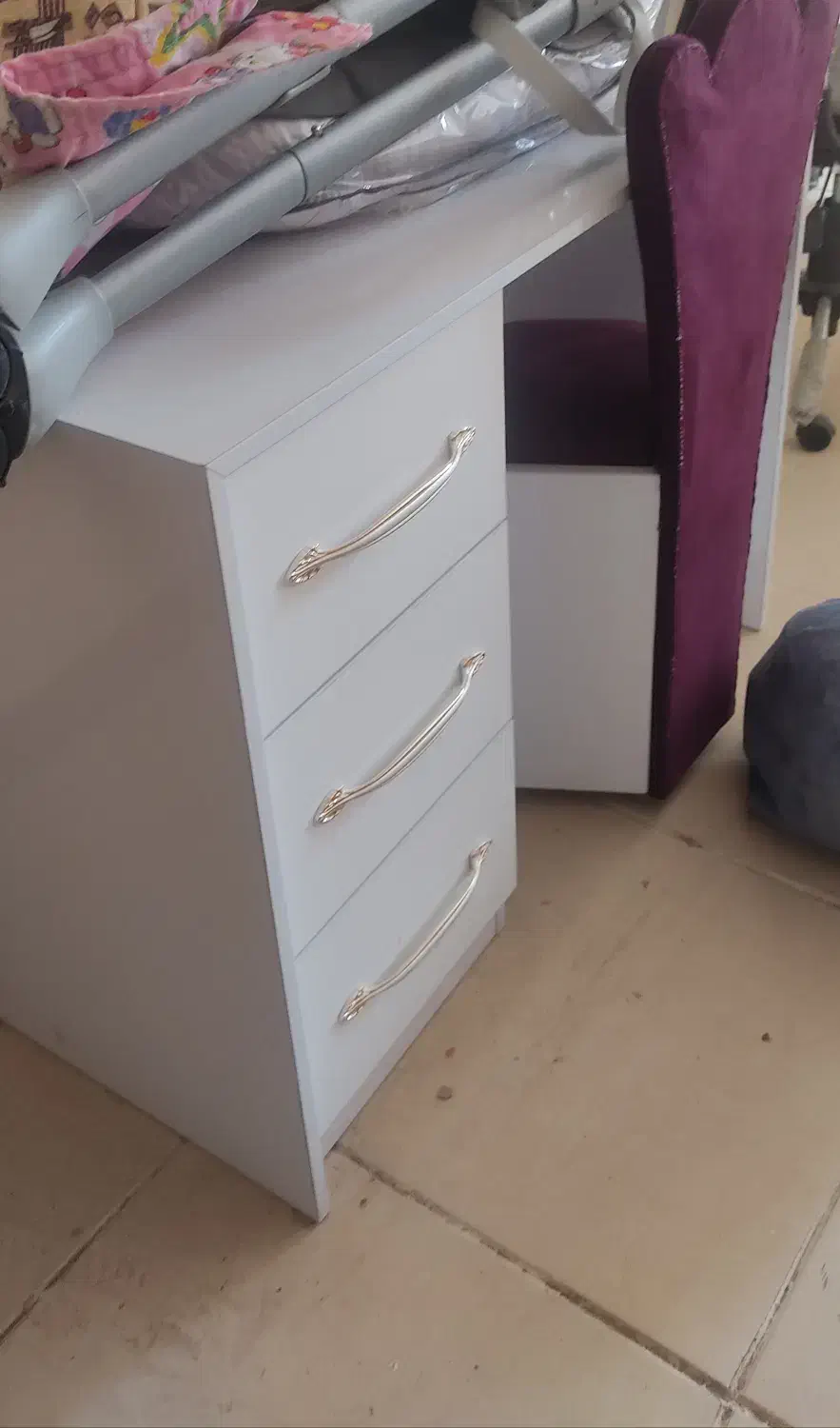 میز و صندلی خیاطی|لوازم خیاطی و بافتنی|شاهین‌شهر, فردوسی|دیوار