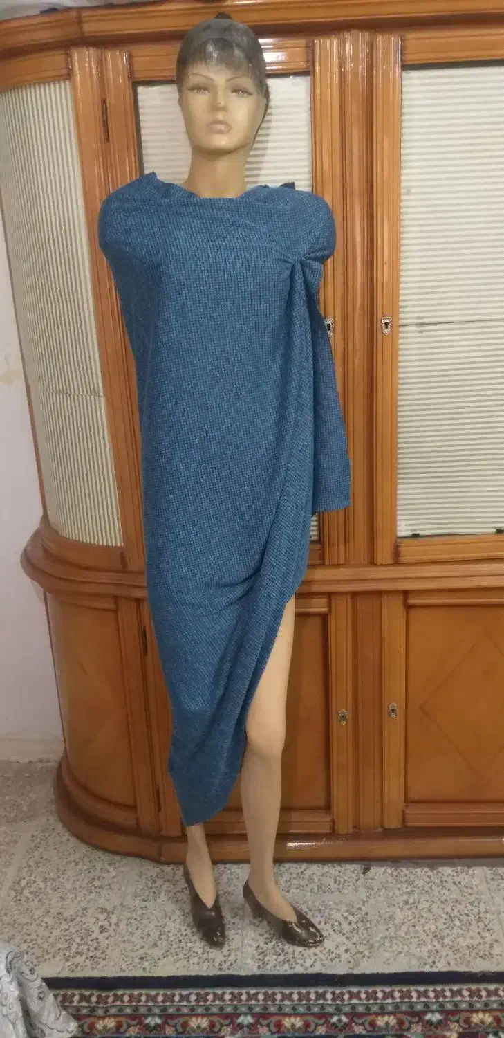 مانکن دو تکه لباس|فروشگاه و مغازه|خمینی‌شهر, |دیوار