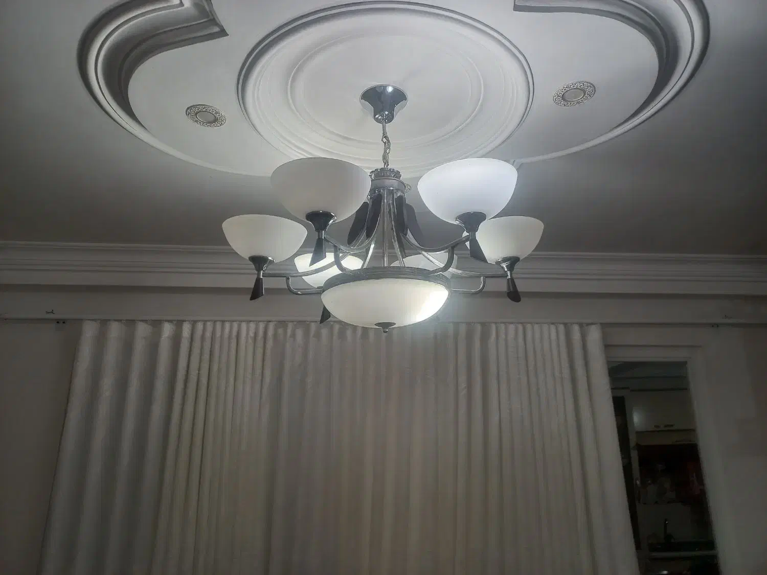 ۲ عدد لوستر سالم مدل فانوس|لوستر و چراغ آویز|رشت, یخسازی|دیوار