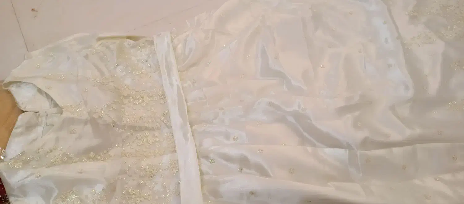 لباس مجلسی|لباس|گرمسار, |دیوار