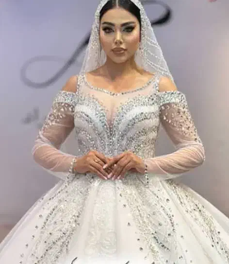 بهترین شب زندگیت رو با ما خاص کن|لباس|زهک, |دیوار