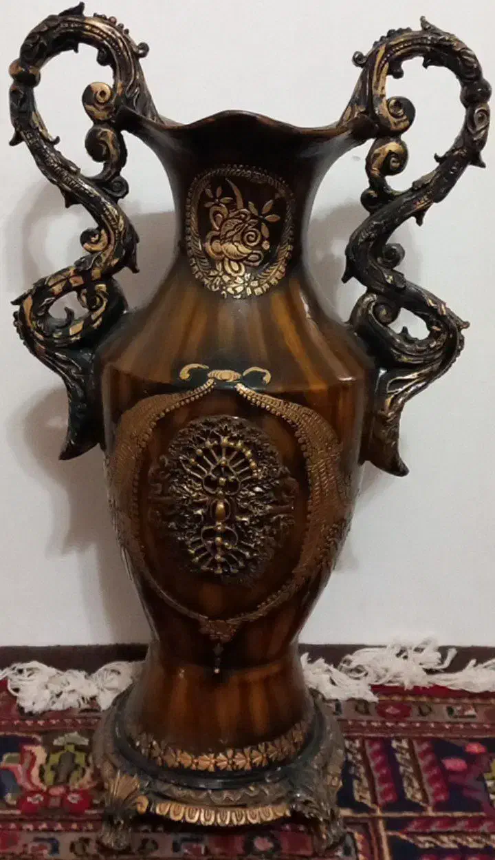 گلدان|مجسمه، تندیس، ماکت|خوی, |دیوار