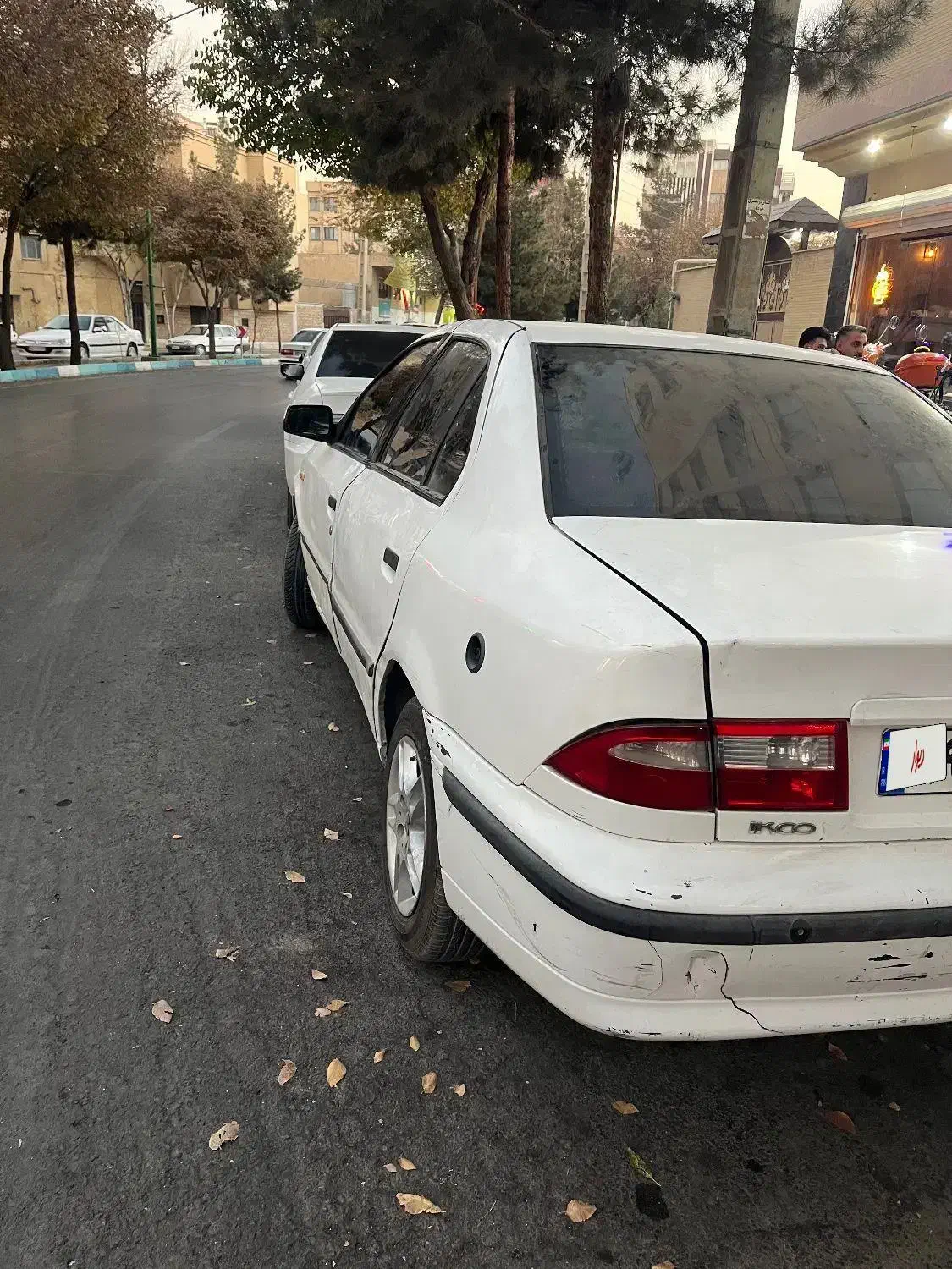 سمند ال ایکس مدل ۹۰ دوگانه فابریک شرکتی دور رنگ|خودرو سواری و وانت|اصفهان, ملک‌شهر|دیوار