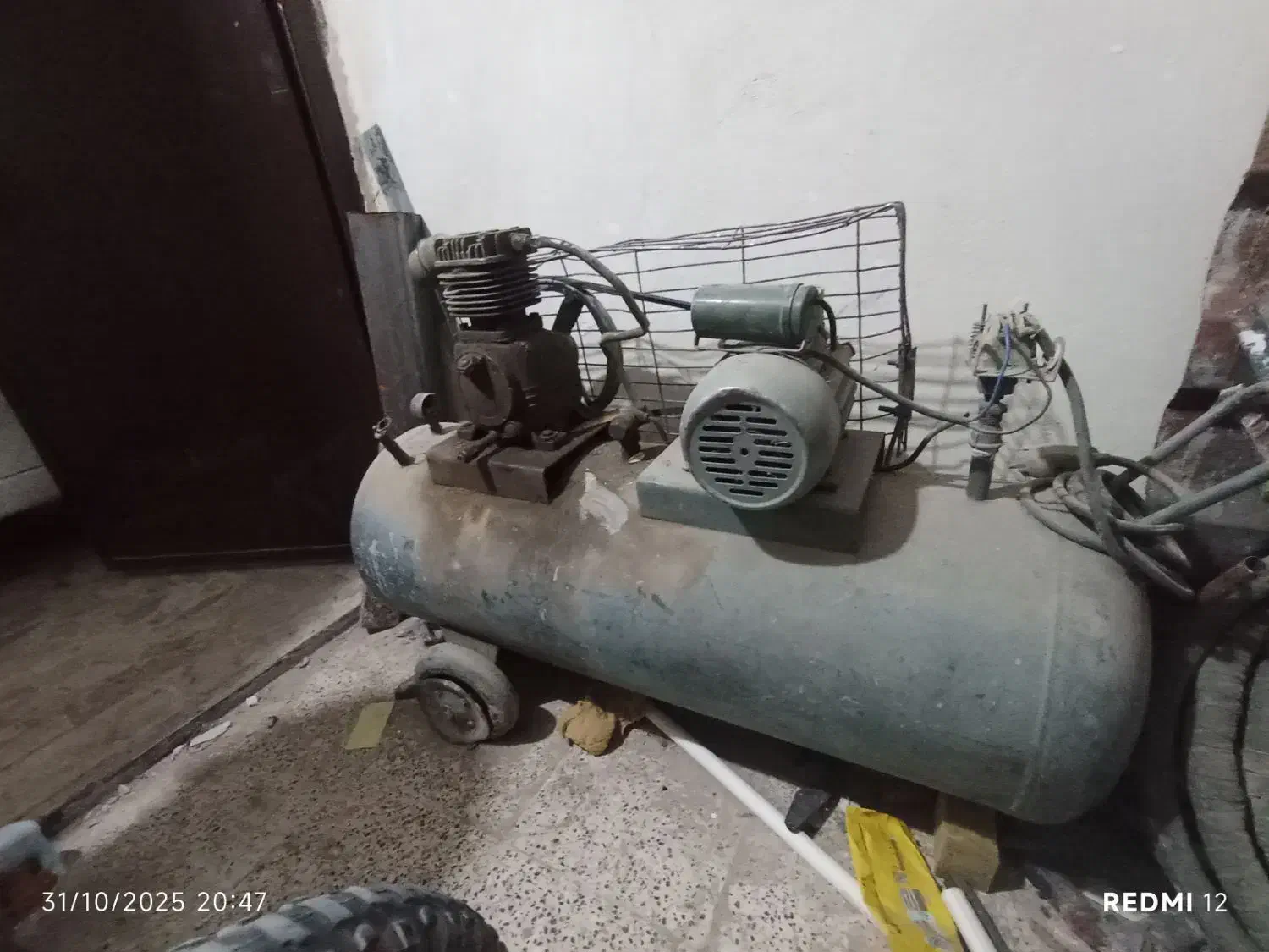 پمپ رنگ 250لیتری|ماشین‌آلات صنعتی|بهارستان, |دیوار