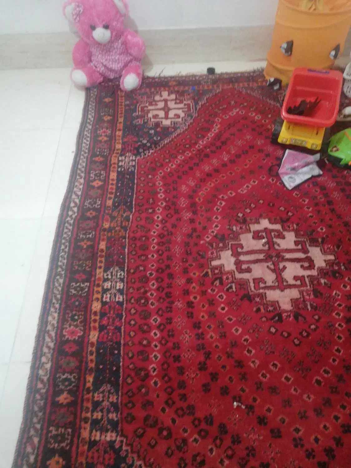 فرش قدیمی اصل قیمت 3500 سه ملیون و پونصد|فرش|برازجان, |دیوار