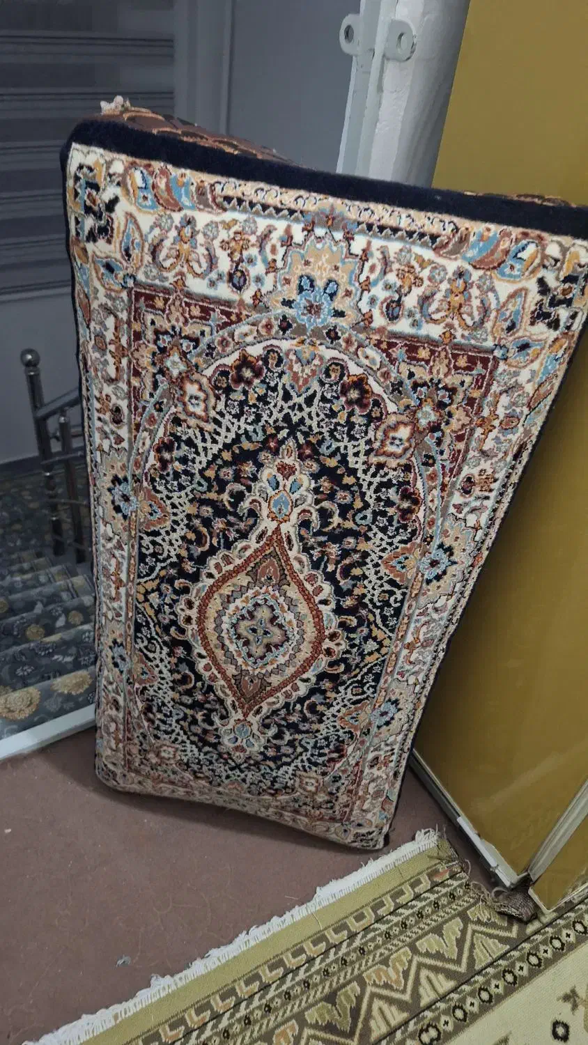 پشتی|پشتی|اراک, |دیوار