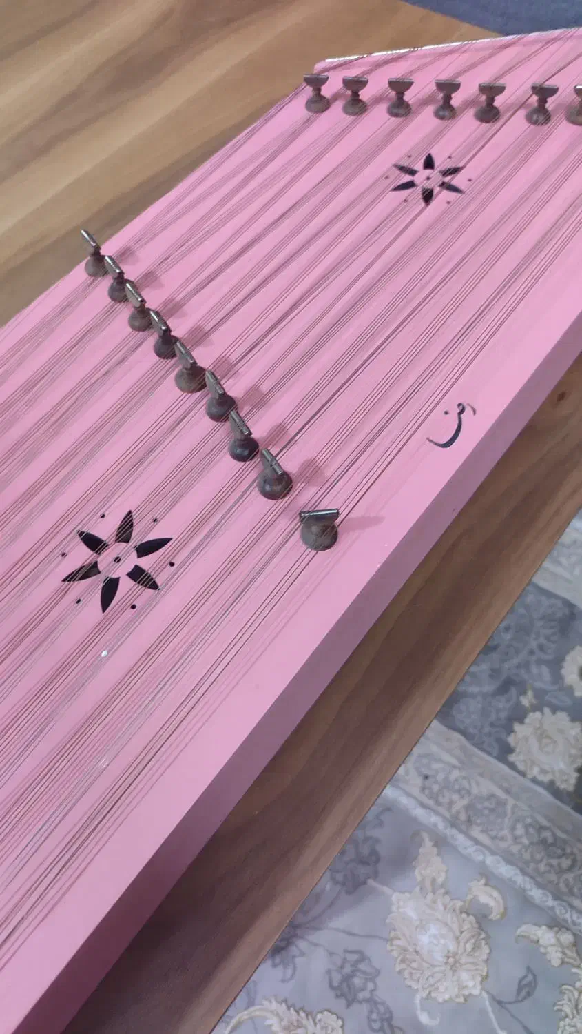 سنتور|سازهای سنتی|رباطکریم, رباطکریم|دیوار