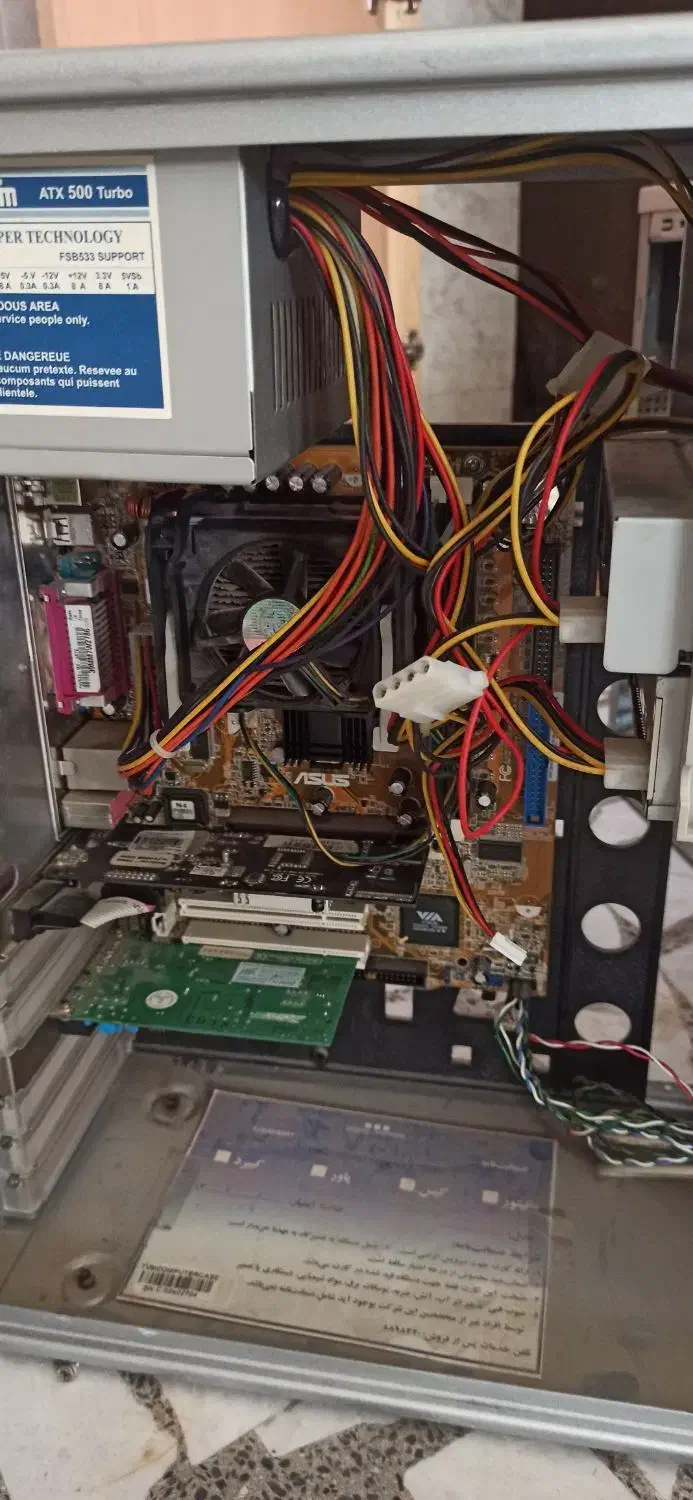 کیس قدیمی بدون هارد|رایانه رومیزی|فلاورجان, |دیوار