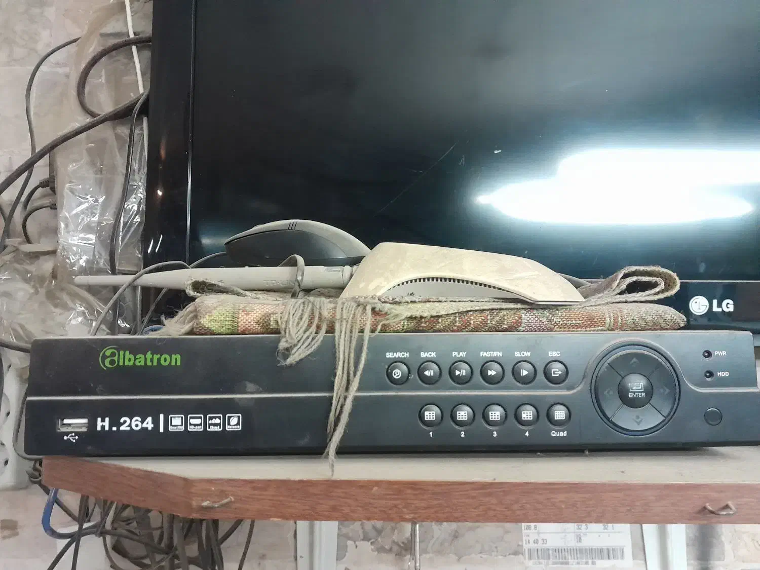 دوربین. دزگیر. مانیتور. ۳۲ الجی معاوضه با ۱۱ نرمال|دوربین مداربسته|مشهد, نیزه|دیوار