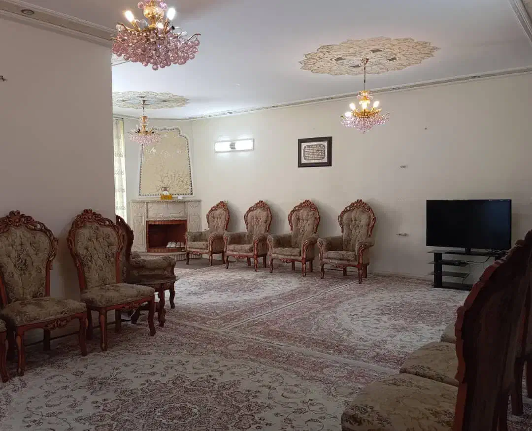 منزل مبله|اجارهٔ کوتاه‌مدت آپارتمان و سوئیت|شیراز, انجیر|دیوار